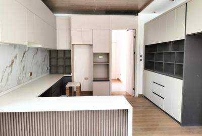 5 Bed Townhouse with En Suite in Lavington - 3