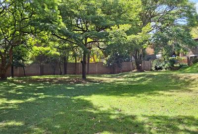 4 Bed House with En Suite in Lavington - 4