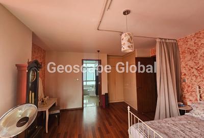 4 Bed House with En Suite in Runda