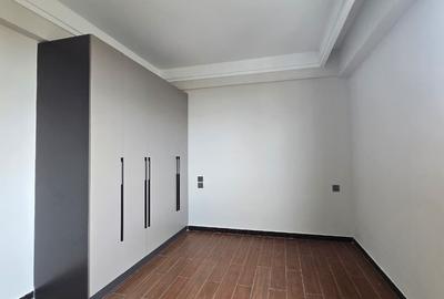 Serviced 2 Bed Apartment with En Suite in Kilimani - 4