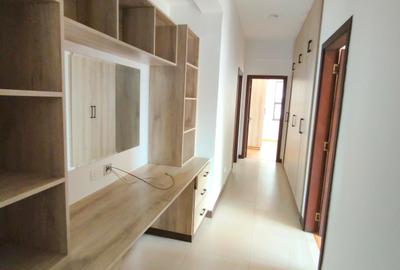 3 Bed Apartment with En Suite at Parklands - 2