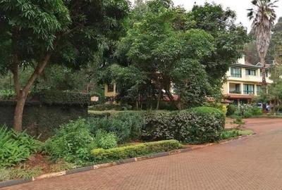 4 Bed Villa with En Suite in Westlands Area