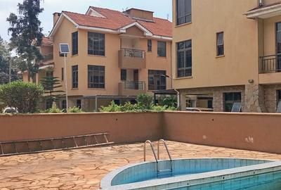 5 Bed Townhouse with En Suite at Lavington Estate