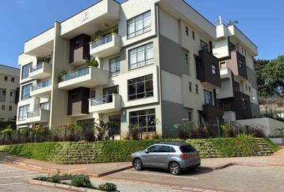 4 Bed Townhouse with En Suite in Runda