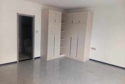 Serviced 3 Bed Apartment with En Suite in Kileleshwa - 2