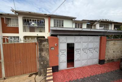 4 Bed House with En Suite in South C