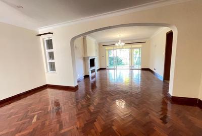 4 Bed Townhouse with En Suite at Spring Valley