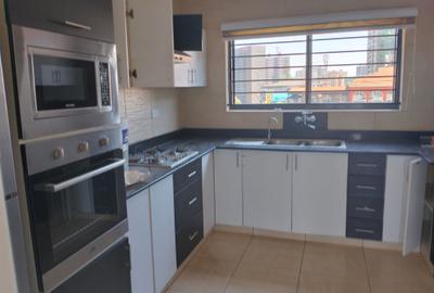 3 Bed Apartment with En Suite in Westlands Area - 3