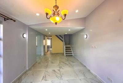 4 Bed Townhouse with En Suite at Mukenya Court - 3