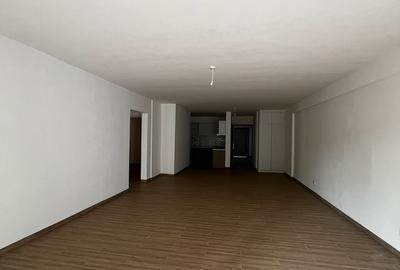 3 Bed Apartment with En Suite in Lavington