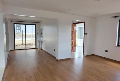 4 Bed Townhouse with En Suite at Arthiriver - 3