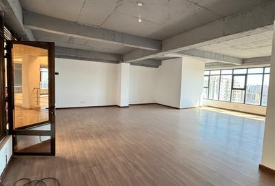 228 ft² Office with Backup Generator at Adams Arcade - 3