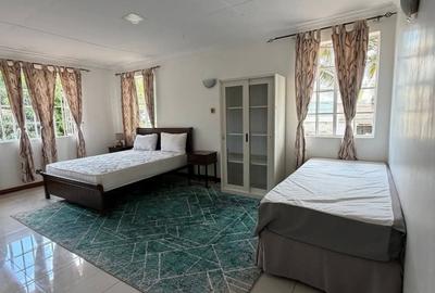 5 Bed House with En Suite in Gigiri - 4