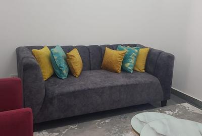 Serviced 1 Bed Apartment with En Suite at Riverside Drive - 4