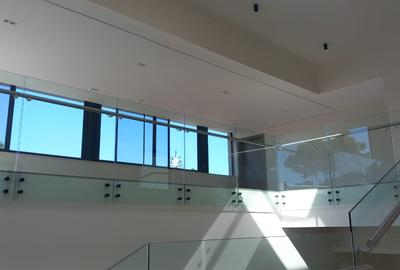 5 Bed Villa with En Suite in Westlands Area - 2