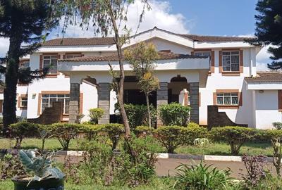 5 Bed Townhouse with En Suite at Runda Drive - Mimosa Court - Kiambu Road