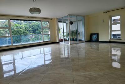 4 Bed Apartment with En Suite in General Mathenge - 2