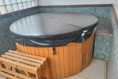 5 Bed Townhouse with En Suite in Lavington