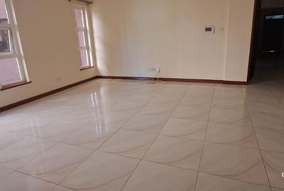 3 Bed Apartment with En Suite at 2Nd Ave Parklands