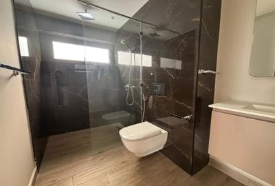 1 Bed Apartment in Nyari
