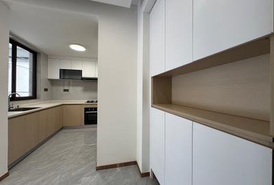 Serviced 2 Bed Apartment with En Suite in Riverside - 2