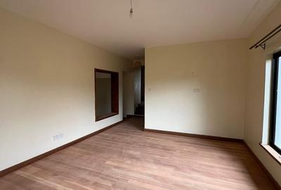 4 Bed Townhouse with Swimming Pool in Kitisuru