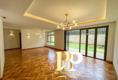 4 Bed Townhouse with En Suite in Rosslyn - 4