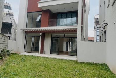 5 Bed Townhouse with En Suite at Lavington Green - 2