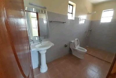 3 Bed House with En Suite in Syokimau - 4