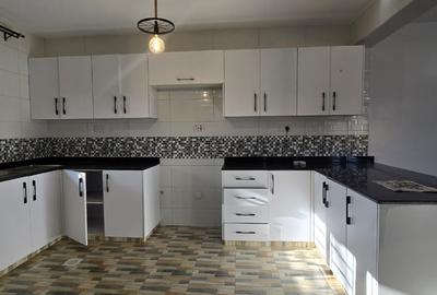 5 Bed House with En Suite at Varsityville - 4