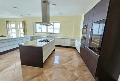 4 Bed Apartment with En Suite at General Mathenge - 2