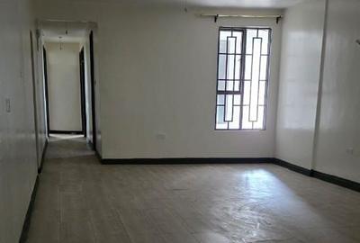 4 Bed Apartment with En Suite at 3Rd Parklands Avenue Nairobi - 3