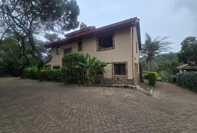 3 Bed House with En Suite in Runda