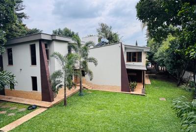6 Bed House with En Suite at Loresho