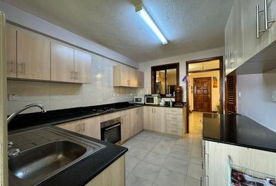 3 Bed Apartment with En Suite in Parklands