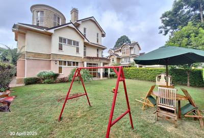 5 Bed Townhouse with En Suite at Lavington