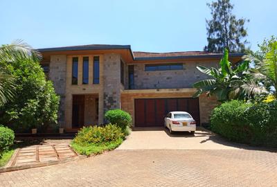 4 Bed Villa with En Suite at Runda Mumwe