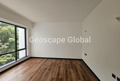 3 Bed Apartment with En Suite in Westlands Area - 3