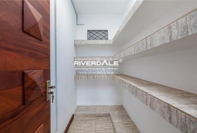 4 Bed Apartment with En Suite in General Mathenge - 4