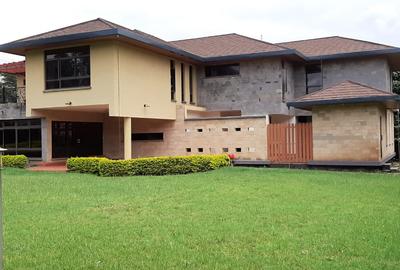 4 Bed House with En Suite in Runda