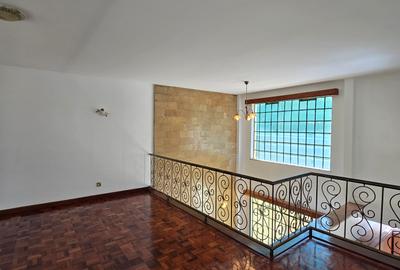 4 Bed Townhouse with En Suite in Kileleshwa - 4