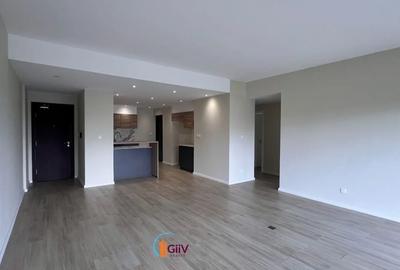 2 Bed Apartment with Swimming Pool in Riverside - 4