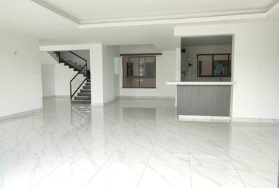 4 Bed Apartment with En Suite at General Mathenge Road