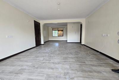 3 Bed Apartment in Lavington