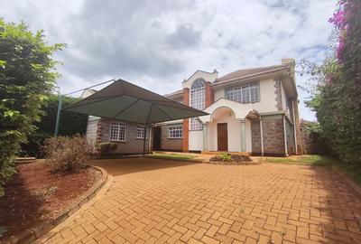 4 Bed Townhouse with En Suite in Gigiri