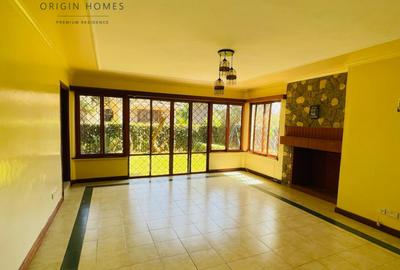 5 Bed Townhouse with En Suite at Westlands