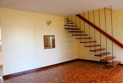 1,000 ft² Office with Service Charge Included at Lower Hill Road L.r. 20971482