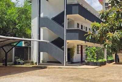 1 Bed Apartment with Borehole in Kilimani - 3