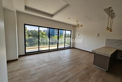 2 Bed Apartment with En Suite in Rosslyn