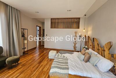 5 Bed Villa with En Suite in Loresho - 3